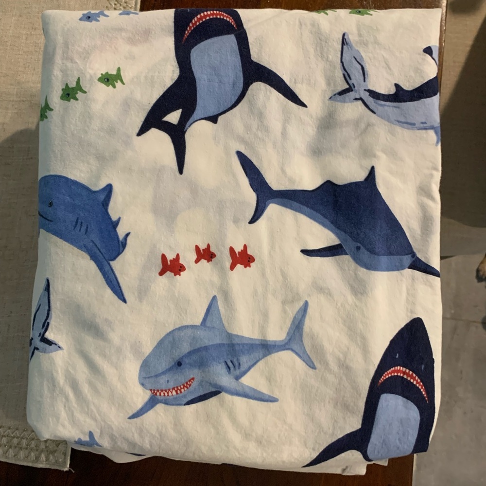 Pottery Barn Kids shark bite organic sheet set and two pillowcases.size full